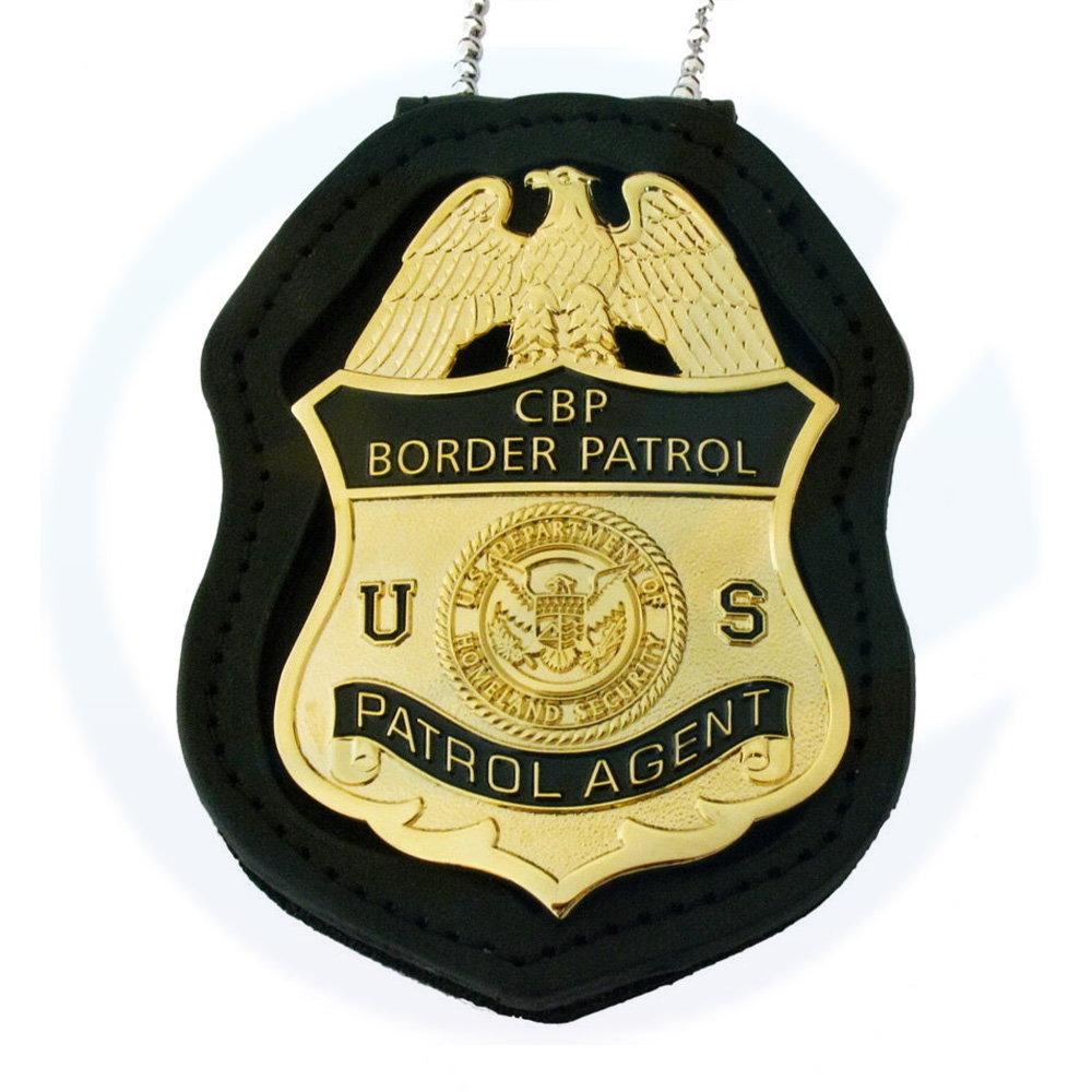 저렴한 금속 디자인 3D 황금 맞춤형 금속 군사 경찰 라펠 핀 배지