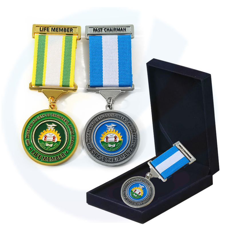 최소 주문 사용자 정의 블랭크 배지 메탈 금속 도금 금속 상금 Conmemorativa Honor Medal with Velvet Box